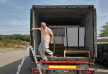 NEPAL_Container_packen_16Aug2018_41